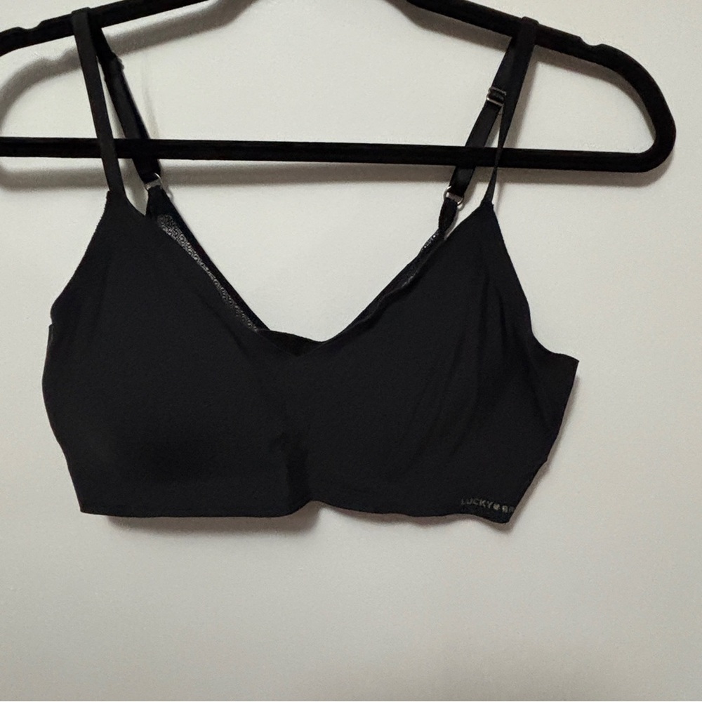 Lucky Brand XL Black Wireless Soft Bra With Removable Pads